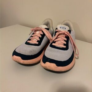 Kizik Women's Athens- Bahama